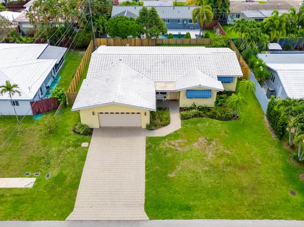 4240 NE 19th Avenue, Oakland Park, FL 33308
