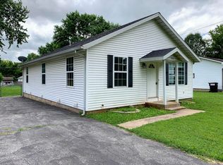 3156 W Lombard St, Springfield, MO 65802