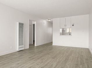 127 & 145 W Santa Barbara St #145-J, Santa Paula, CA 93060