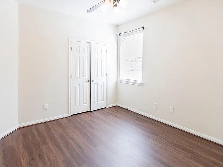 7003 Kendall Lake Ct — Photo 11