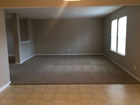 3rd image of 11919 Brocket Cir