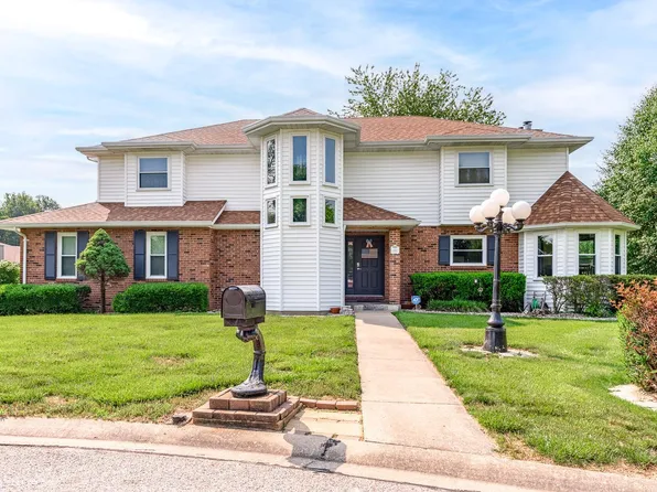 212 Glenmoor St, Collinsville, IL 62234