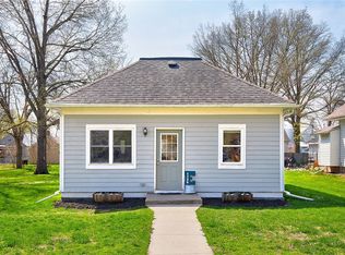1326 Jefferson St, Redfield, IA 50233
