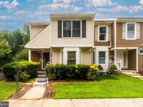 11550 Hill Meade Ln, Woodbridge, VA 22192
