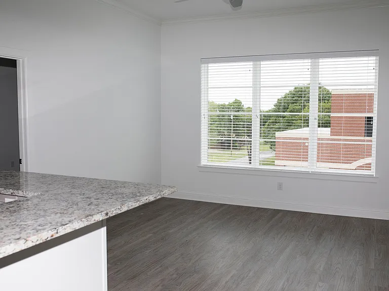 131 E Fate Main Pl #301 — Photo 7