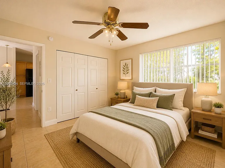 2812 NW 55th Ave #2A — Photo 34