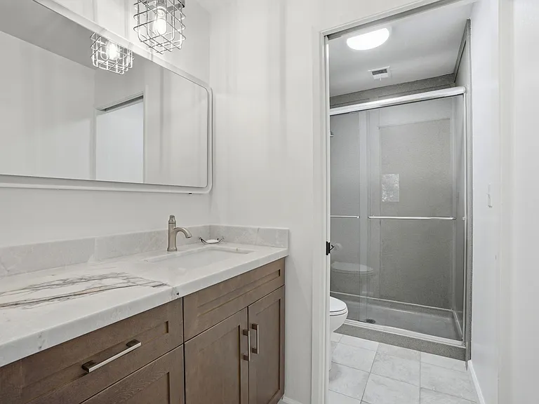 2101 Vanderslice Ct #18 — Photo 25