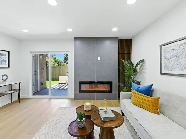 739 Aries Ln, Foster City, CA 94404