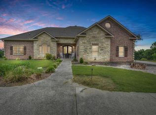 858 Lost Creek Rd, Pearcy, AR 71964