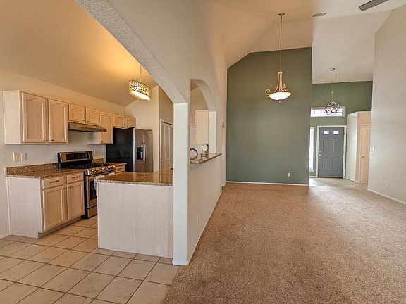 4th image of 7025 Luz De Espejo Dr
