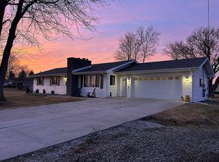 7130 Pierce Rd, Freeland, MI 48623