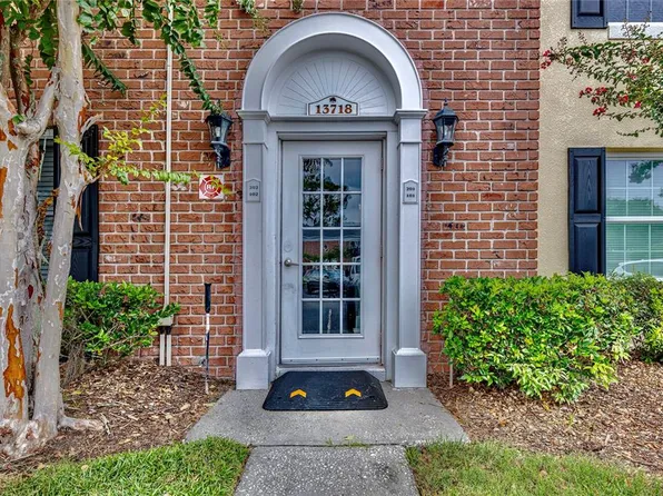 13718 Orange Sunset Dr Unit 202, Tampa, FL 33618