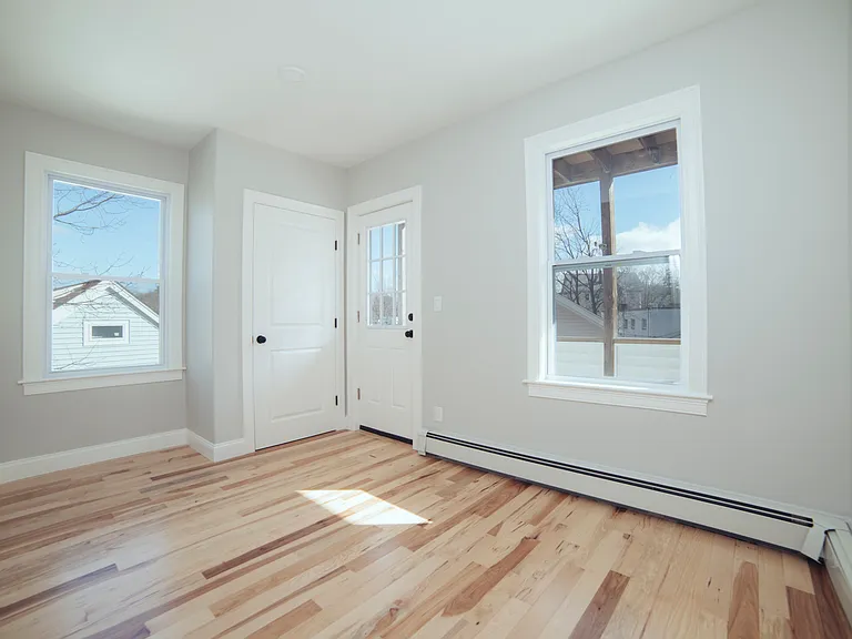 Duffley Ct — Photo 16