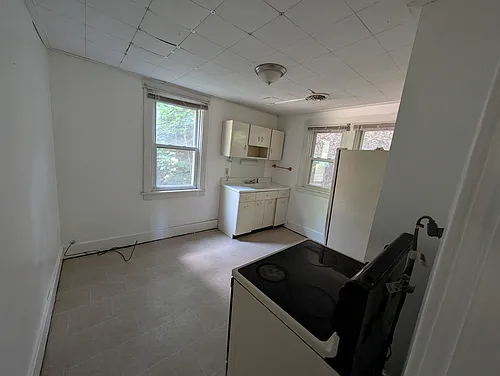 1253 Chartiers Ave #2 Photo 1