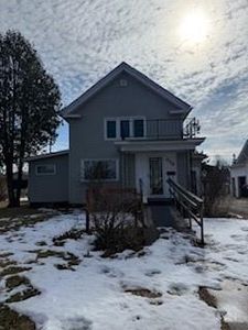 512 West Buckman Street, Augusta, WI, 54722