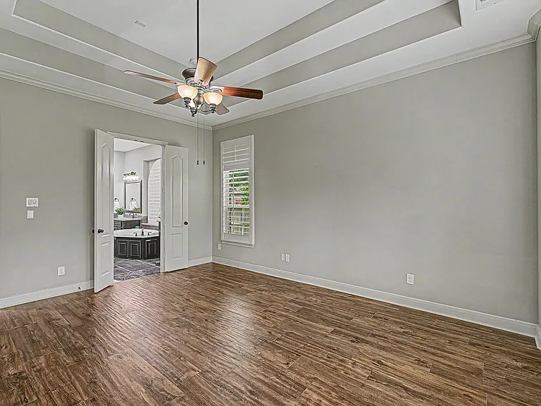 17430 Aberdeenshire Dr — Photo 24