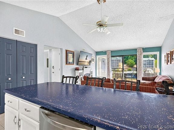 4th image of 103 Southwood Shores Pl #4D