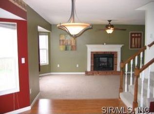 36 Julie Dr, Glen Carbon, IL 62034