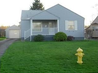 1140 Leslie St, Sharon, PA