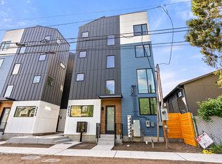 8849 Midvale Ave N, Seattle, WA 98103