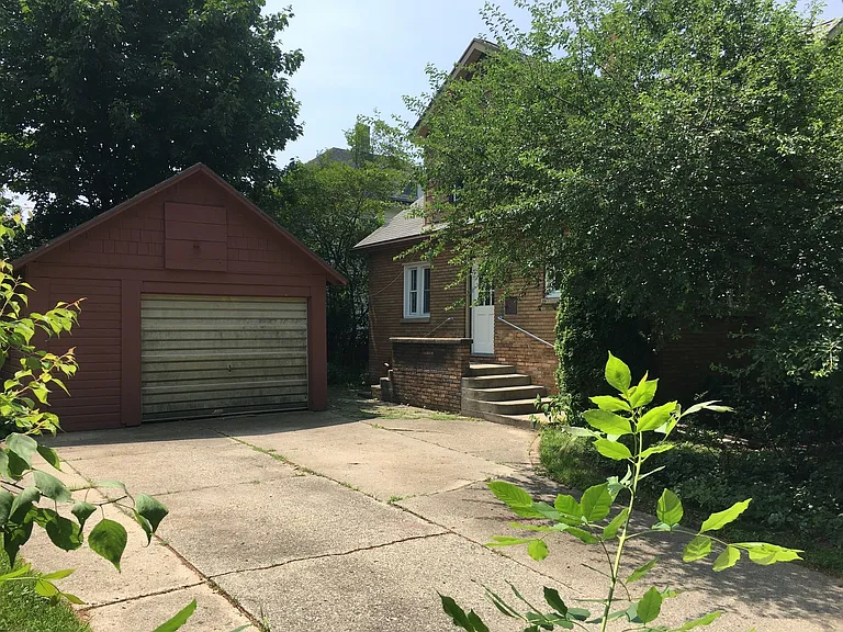 224 Garfield Ave NW — Photo 18