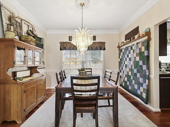 4th image of 1535 Watercove Ln