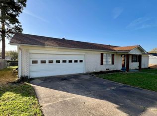 1523 Young St, Henderson, TX 75654