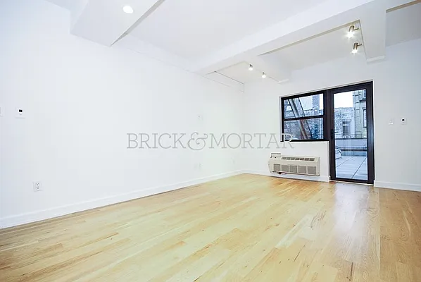Rented by Brick&Mortar | media 29