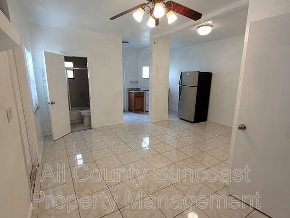 3rd image of 4527B 44th Way N