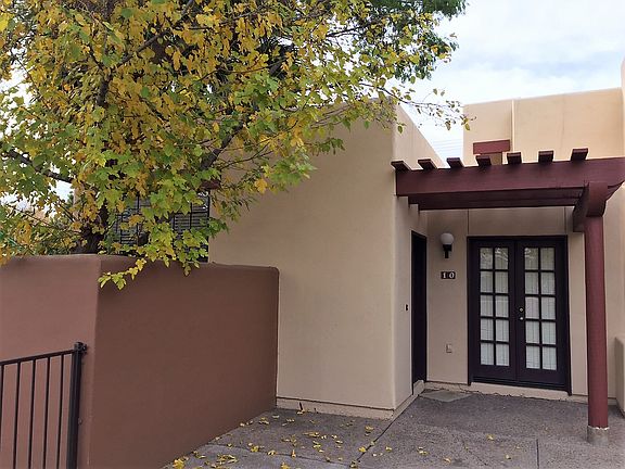 4th image of 1028 S Ash Ave APT 10