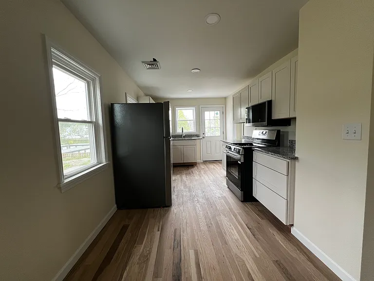 14 Marriott Ave #2 — Photo 21
