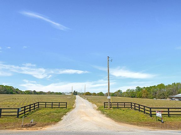 3rd image of 225 County Road 115 #69