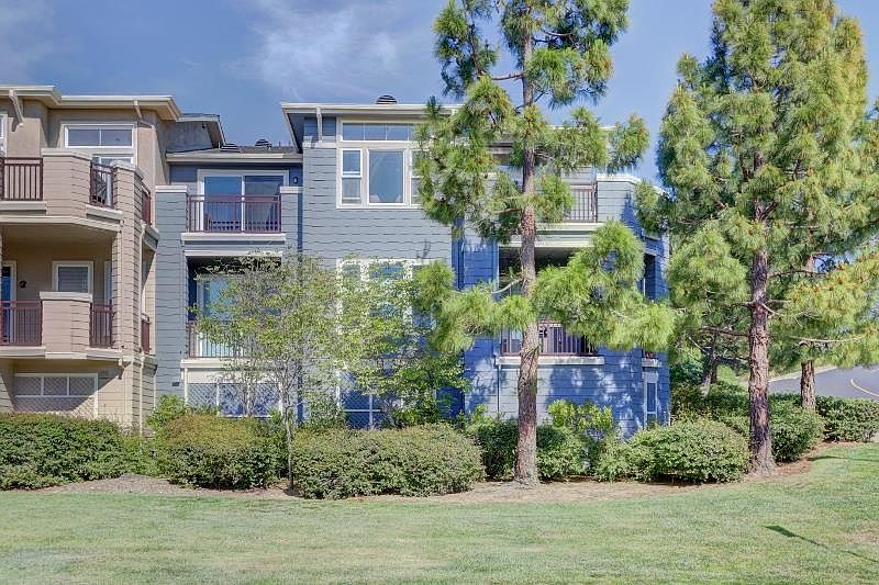 1st image of 212 Warbler Ln