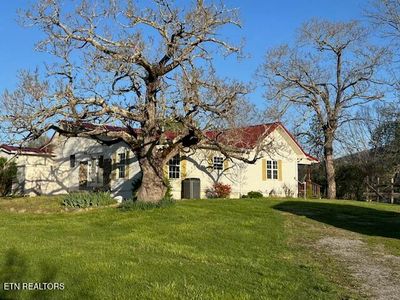 317 Melody Dr, Ewing, VA, 24248