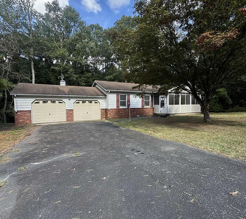 1st image of 10883 Old Furnace Rd