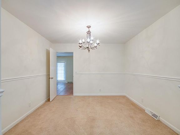 5th image of 6921 Highland Park Dr