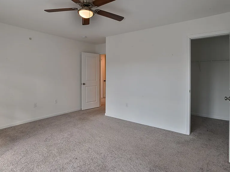 3118 Grove Ct — Photo 33