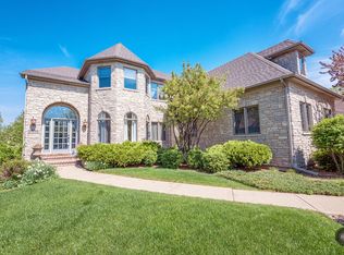 1030 Chadwick Ct, Aurora, IL 60502