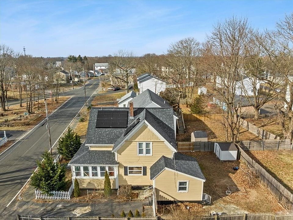 98 Pine St, Brockton, MA 02302 Zillow