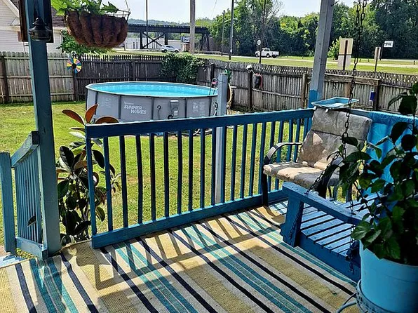 337 W 12th St, Connersville, IN 47331