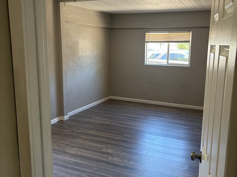 507 Lincoln St #B — Photo 16