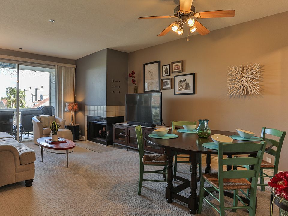 Living/Dining Room!