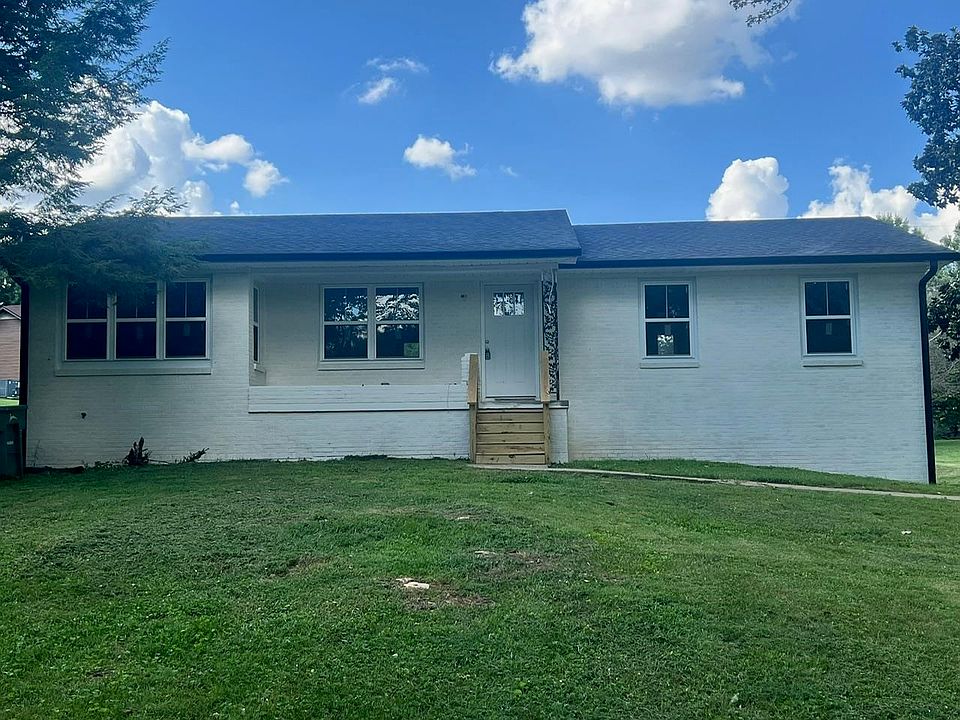 1st image of 153 Lake Spring Rd