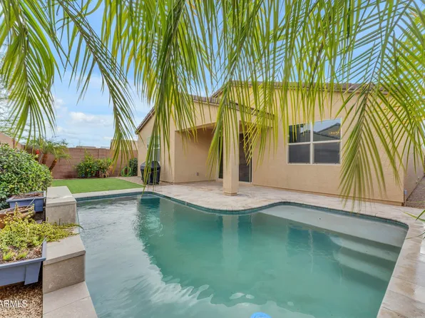 696 W GLEN CANYON Drive, San Tan Valley, AZ 85140