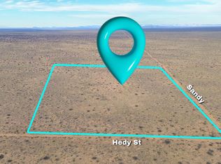 1 Sandy Ln, Fabens, TX 79838