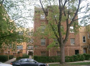 3315 N Karlov Ave #2E, Chicago, IL 60641