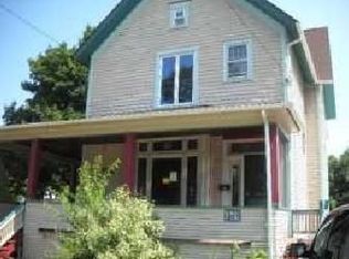 420 Villa St, Elgin, IL 60120