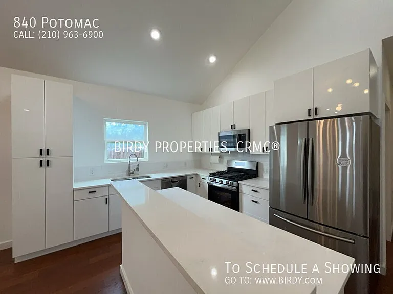 840 Potomac — Photo 11