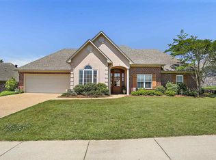 205 Eastside Ln, Brandon, MS 39047