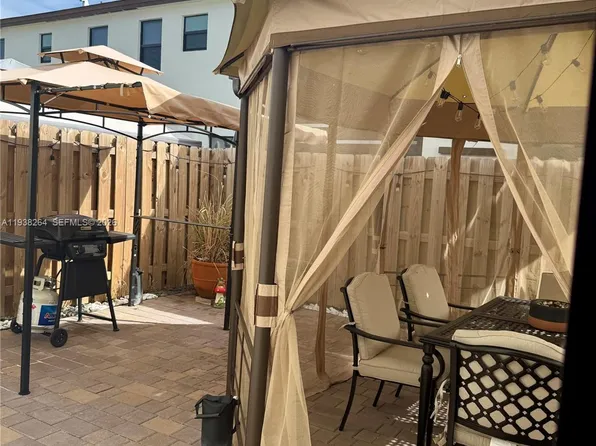 23049 SW 129th Pl, Miami, FL 33170